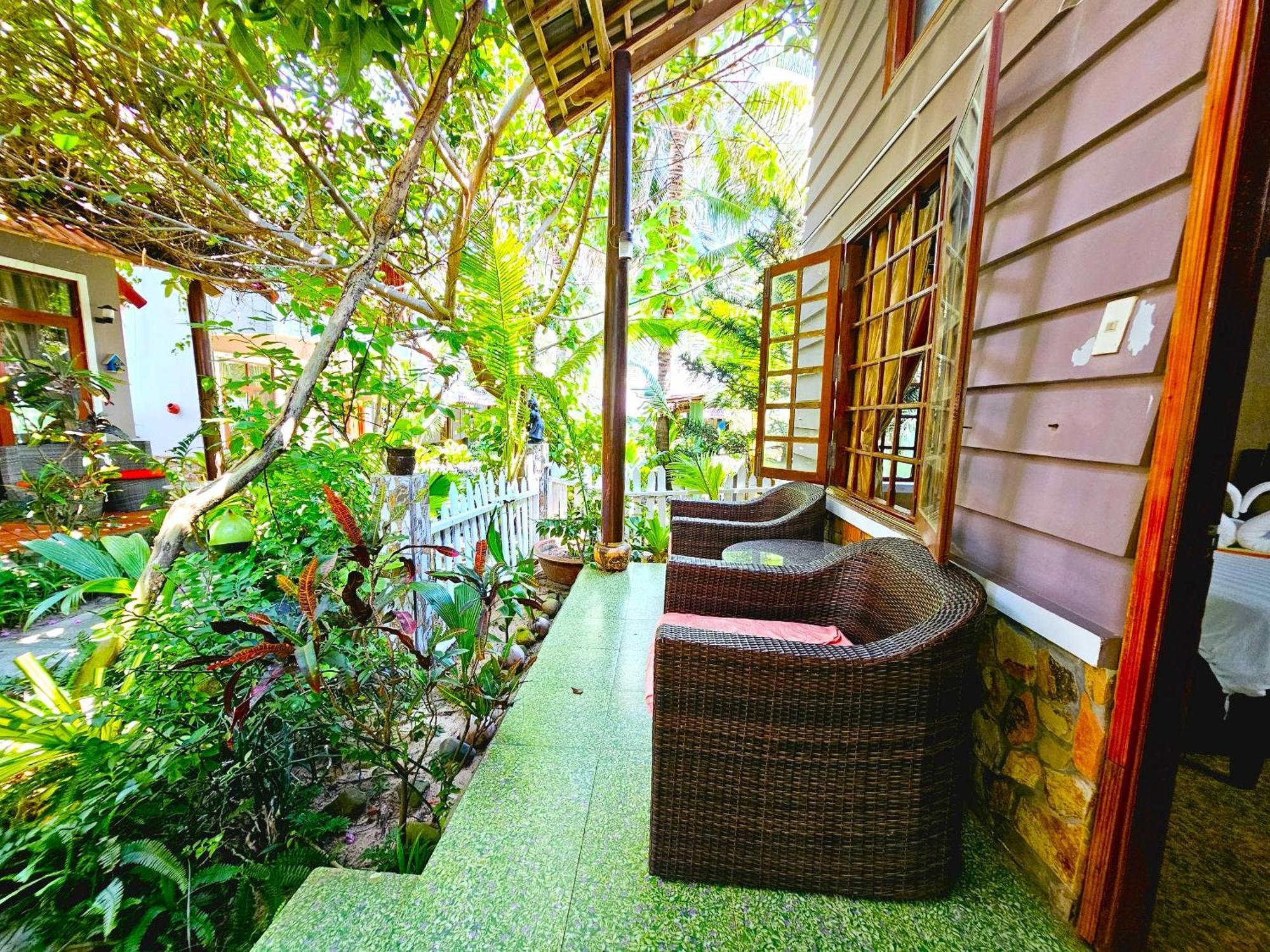 Casa Beach Resort Phan Thiet Exterior photo