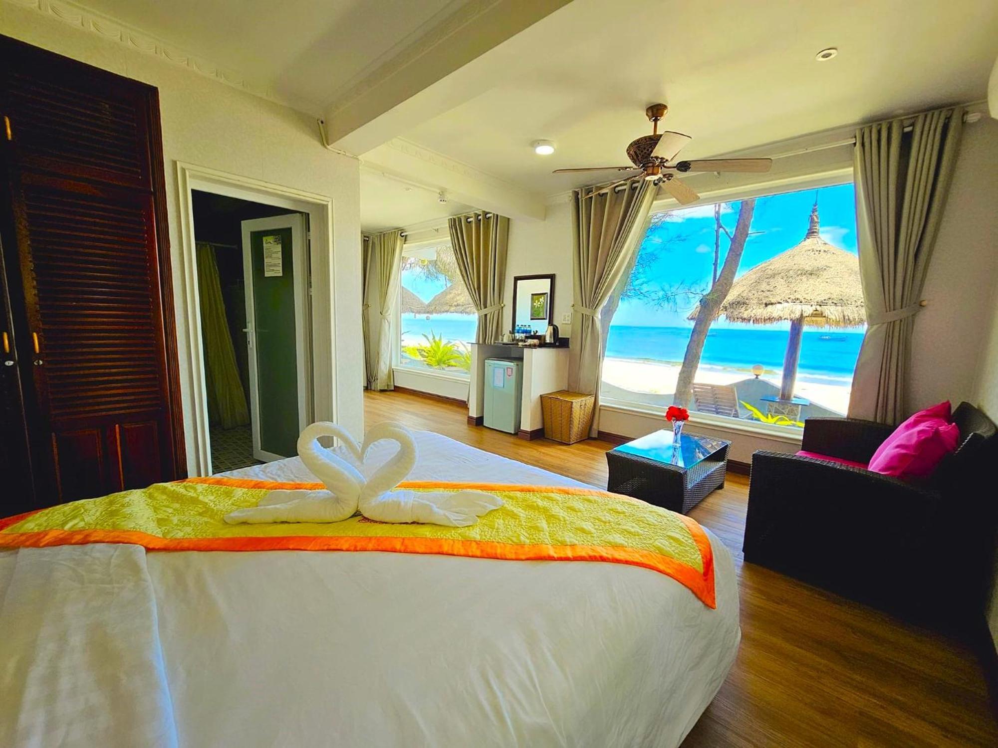 Casa Beach Resort Phan Thiet Exterior photo